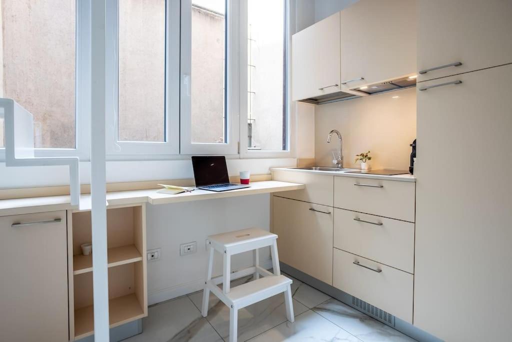 Duomo'S Nest - Central Mini-Apt Milan Exterior photo