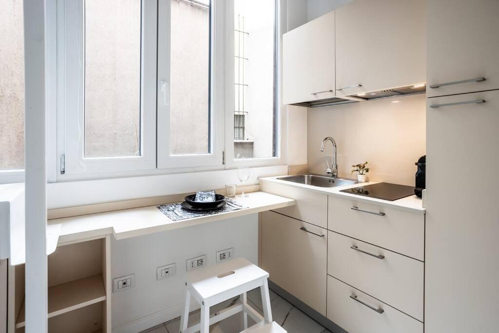 Duomo'S Nest - Central Mini-Apt Milan Exterior photo